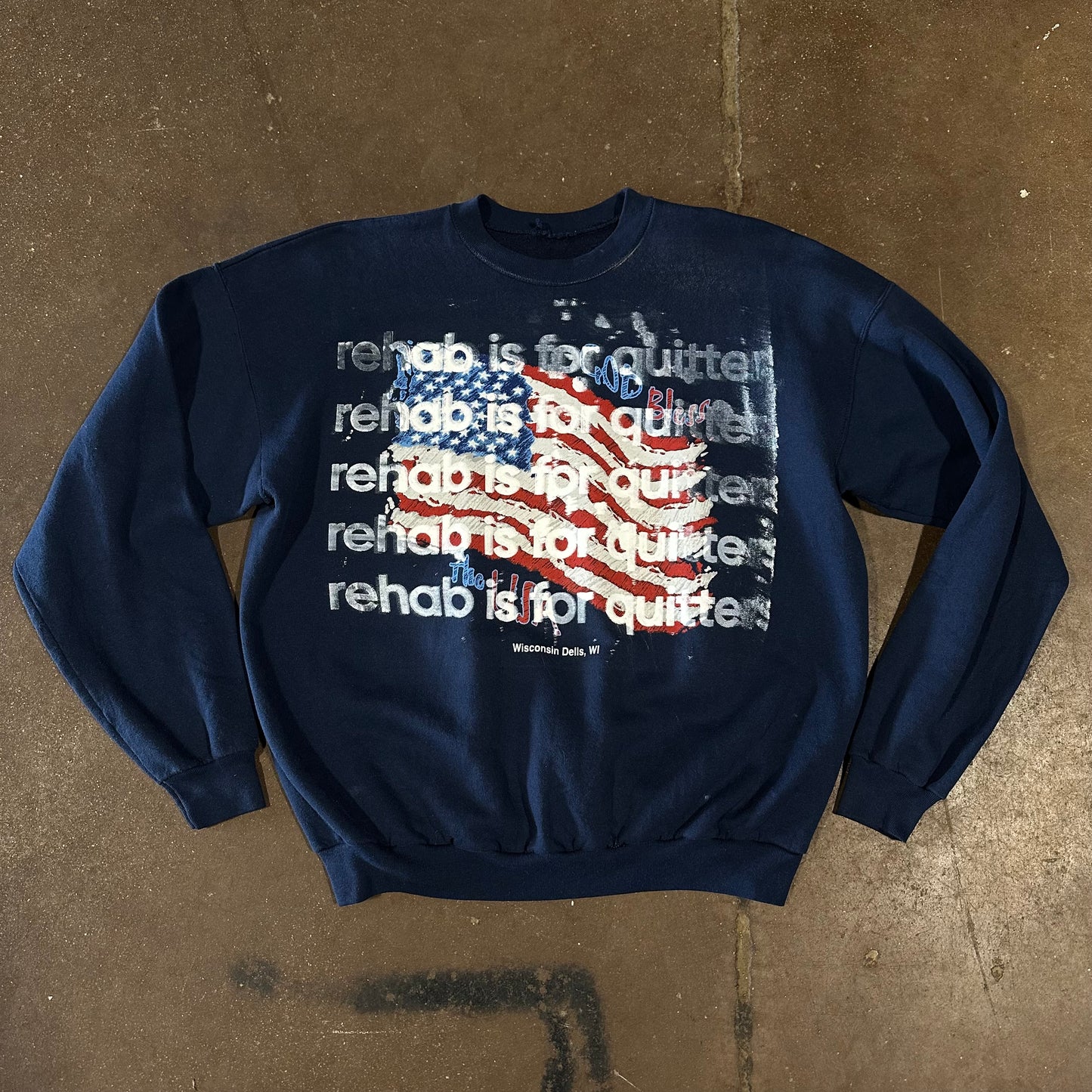 VINTAGE WISCO DELLS REHAB IS FOR QUITTERS CREWNECK