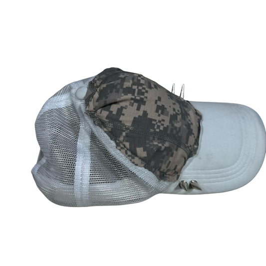 DIGITAL CAMO WHITE SPIKE TRUCKER HAT