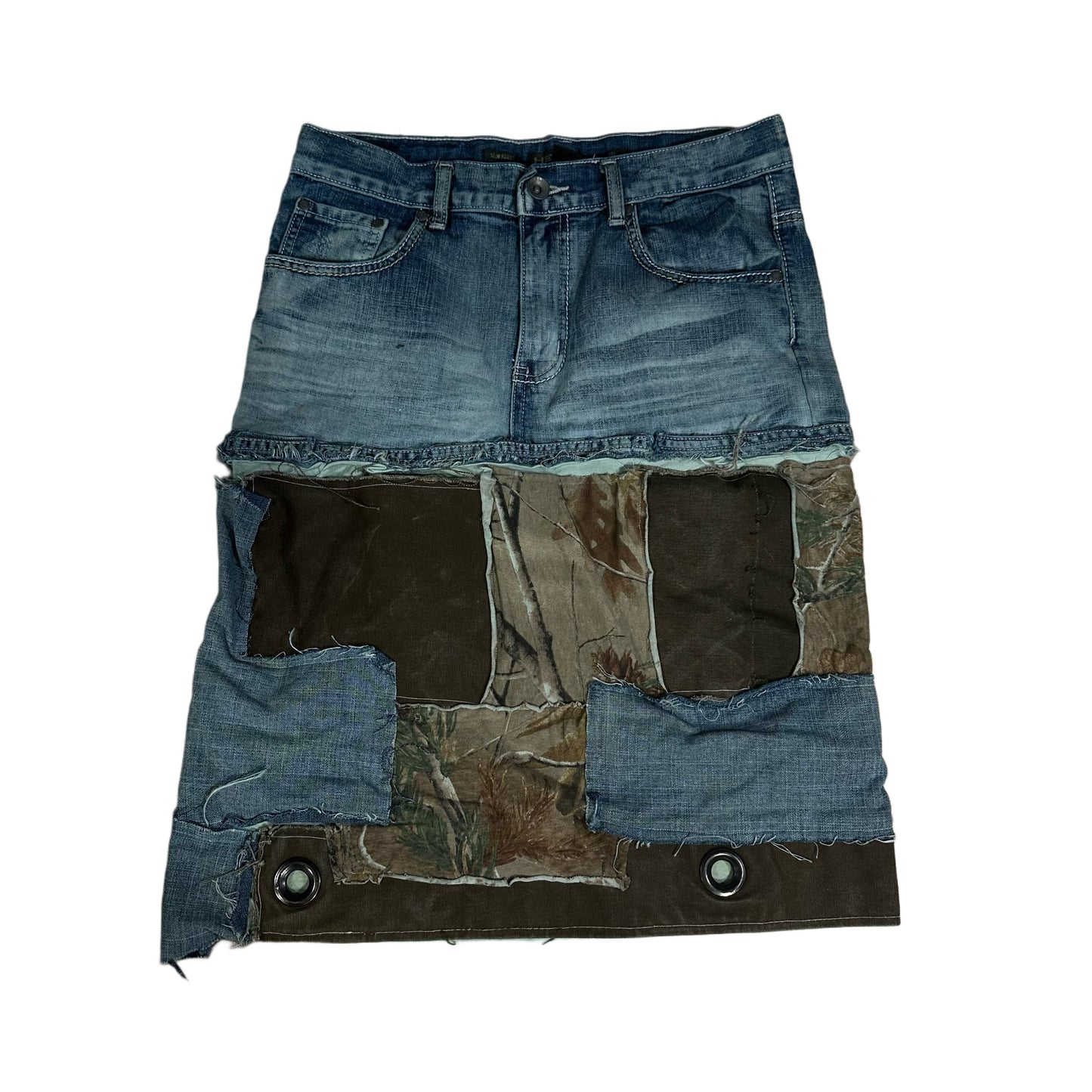 CROSS PATCHWORK CAMO SKIRT