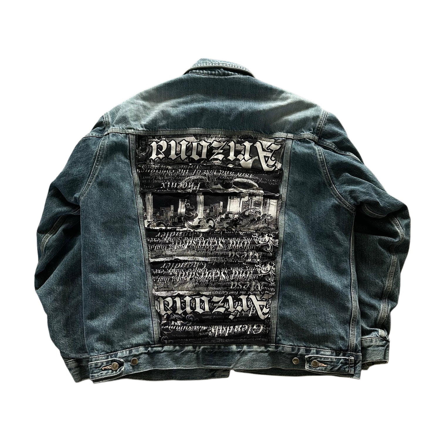CITY LINE DENIM JACKET
