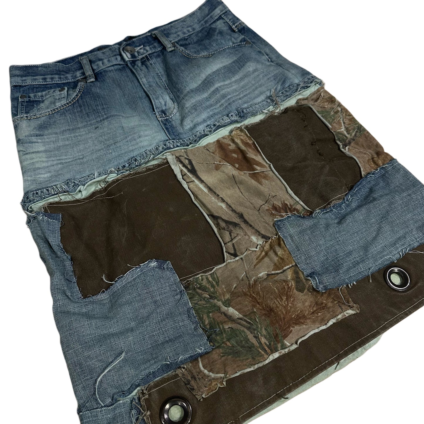 CROSS PATCHWORK CAMO SKIRT