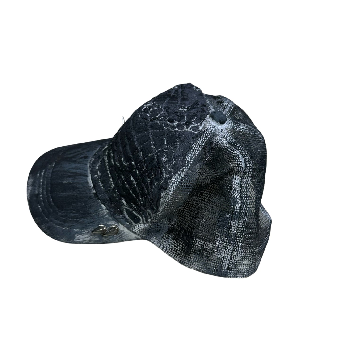 GREY BANDANNA PAINTED SPIKE TRUCKER HAT