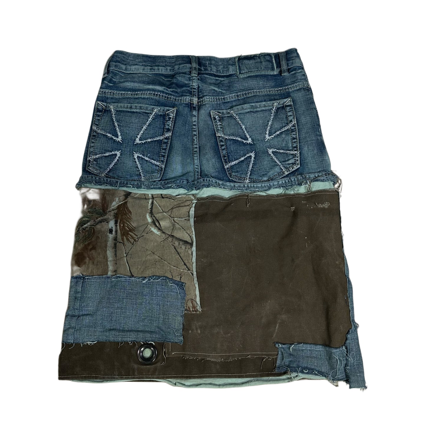 CROSS PATCHWORK CAMO SKIRT