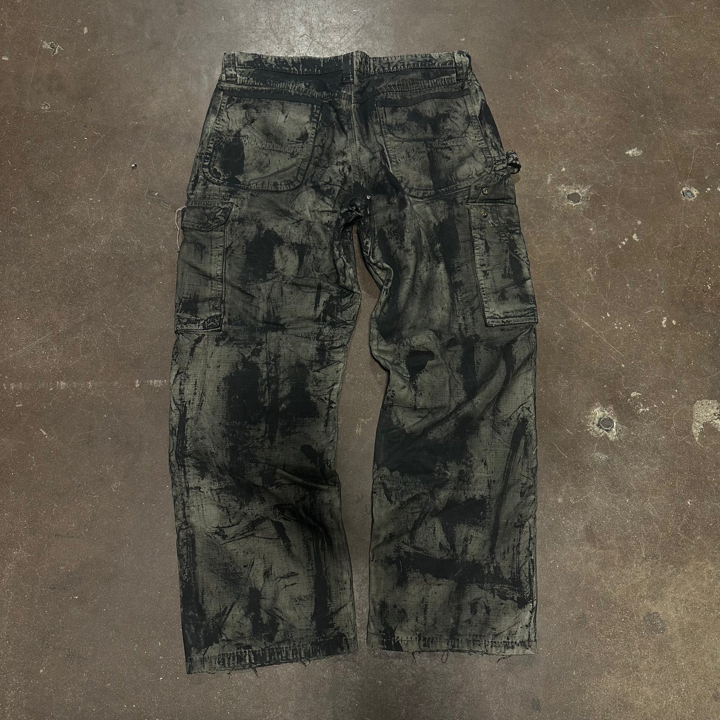 DISTRESSED PAINTED BROWN DOUBLE KNEE CARPENTER PANTS