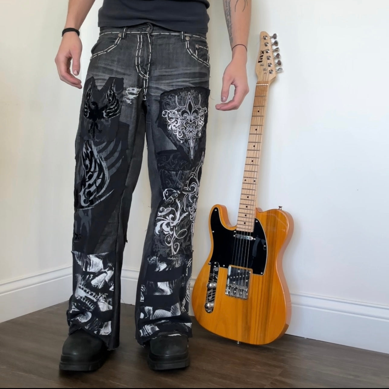 SOUND OF DARKNESS DENIM