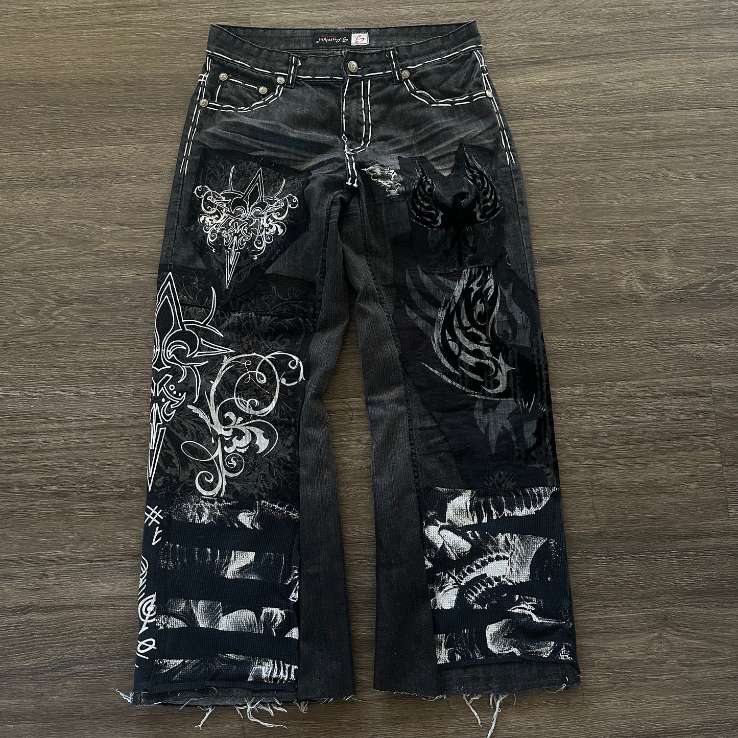 SOUND OF DARKNESS DENIM