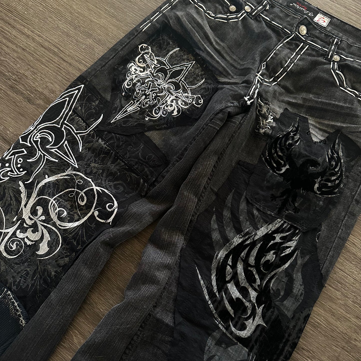 SOUND OF DARKNESS DENIM