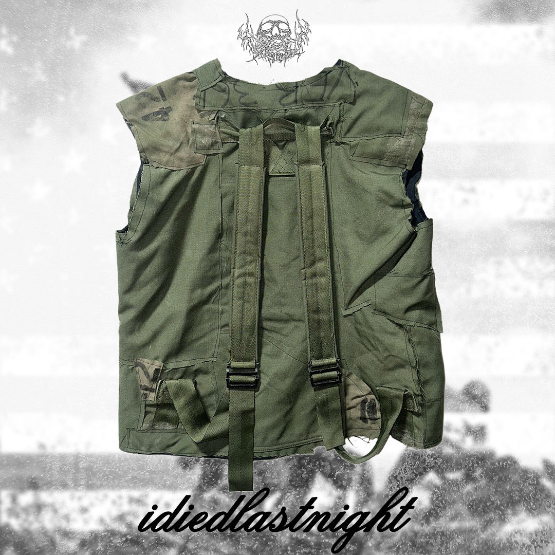 MILITARY DUFFEL VEST