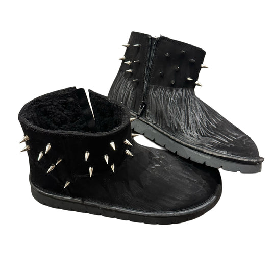 BLACK SPIKE ANKLE BOOTS