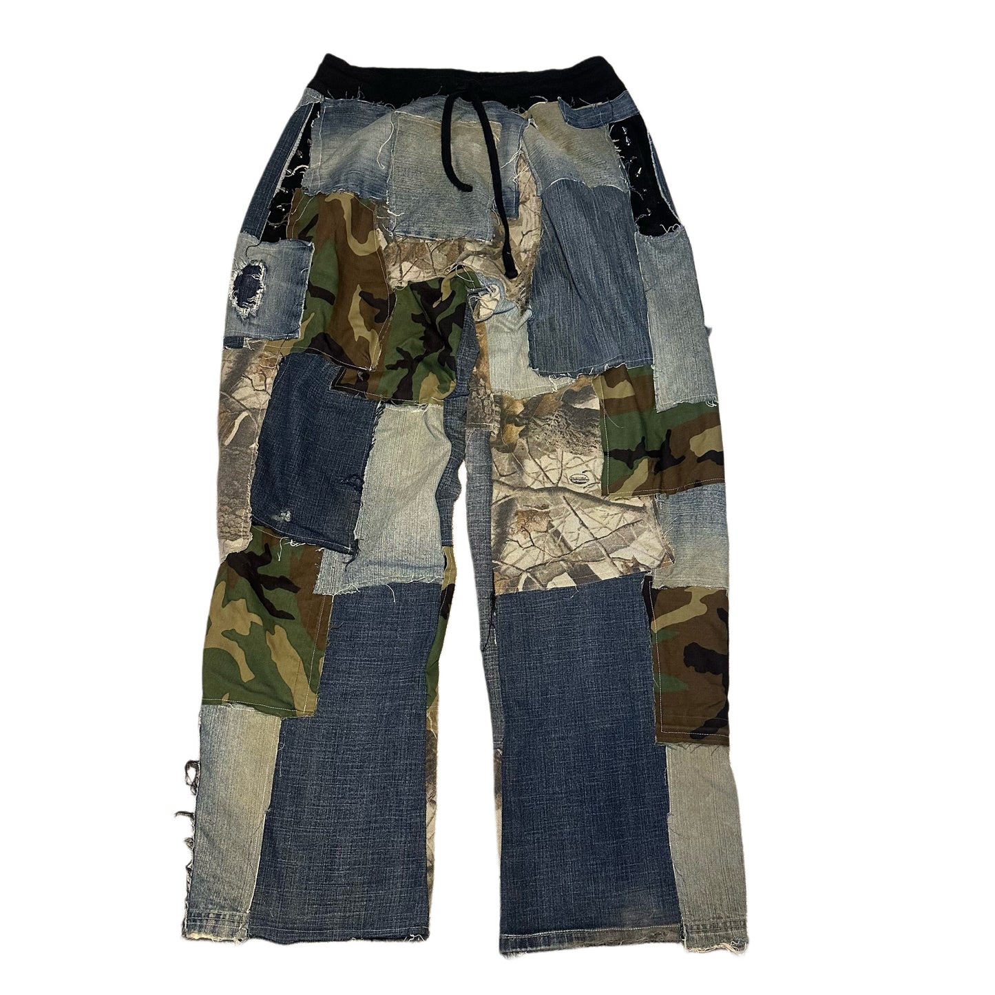 CAMO/DENIM SWEATPANTS