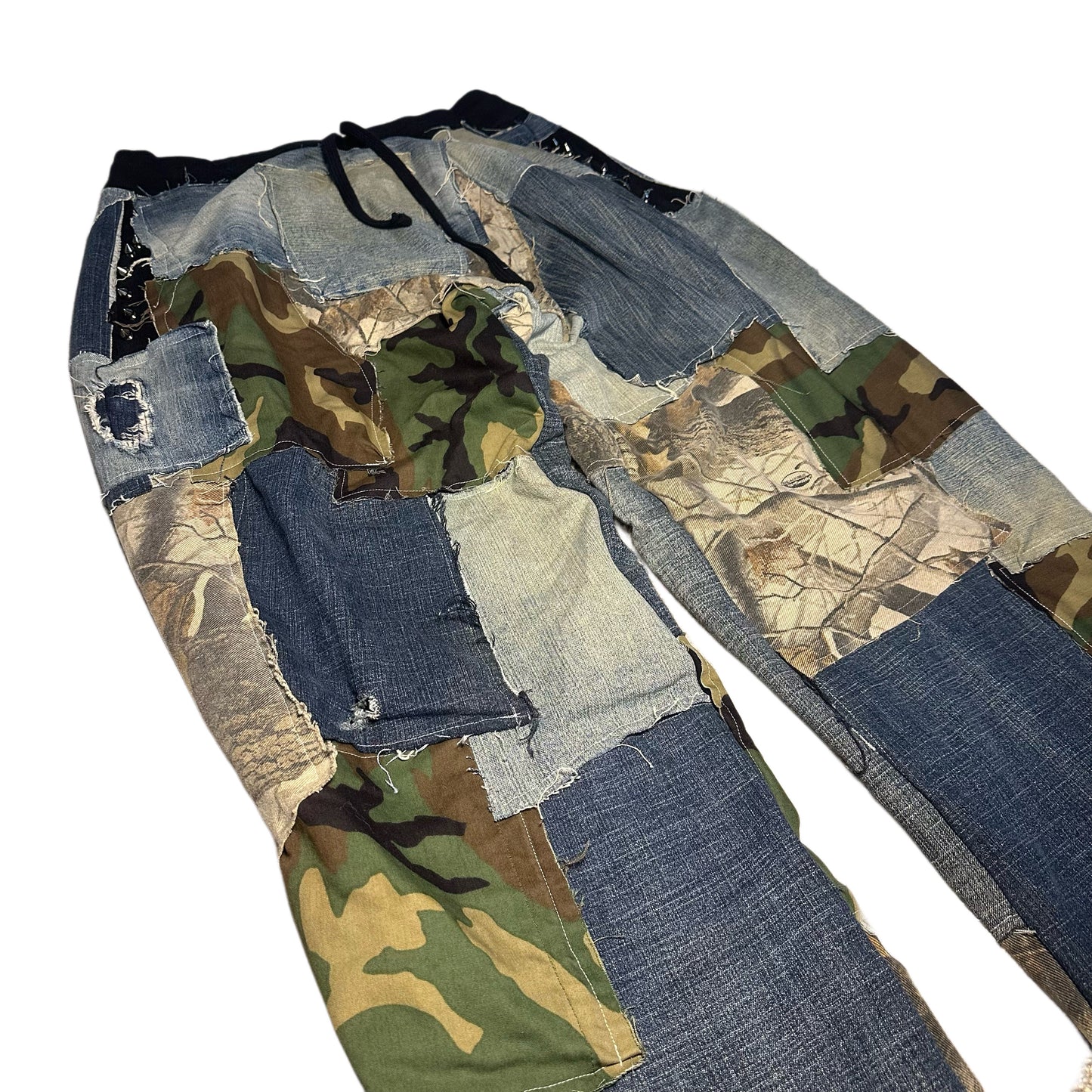 CAMO/DENIM SWEATPANTS