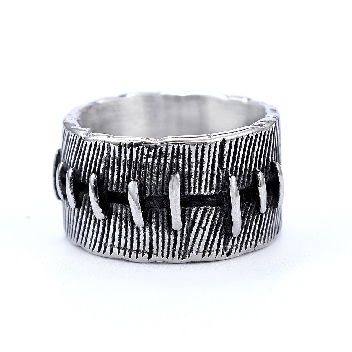 STAINLESS STEEL PUNK GRUNGE STITCH RING 