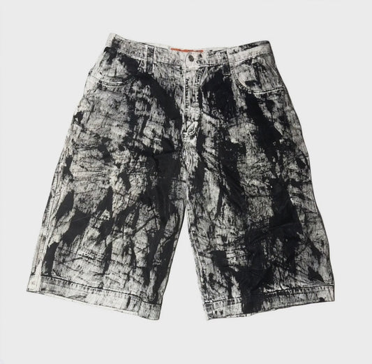 WHITE AND BLACK PAINTER SHORTS